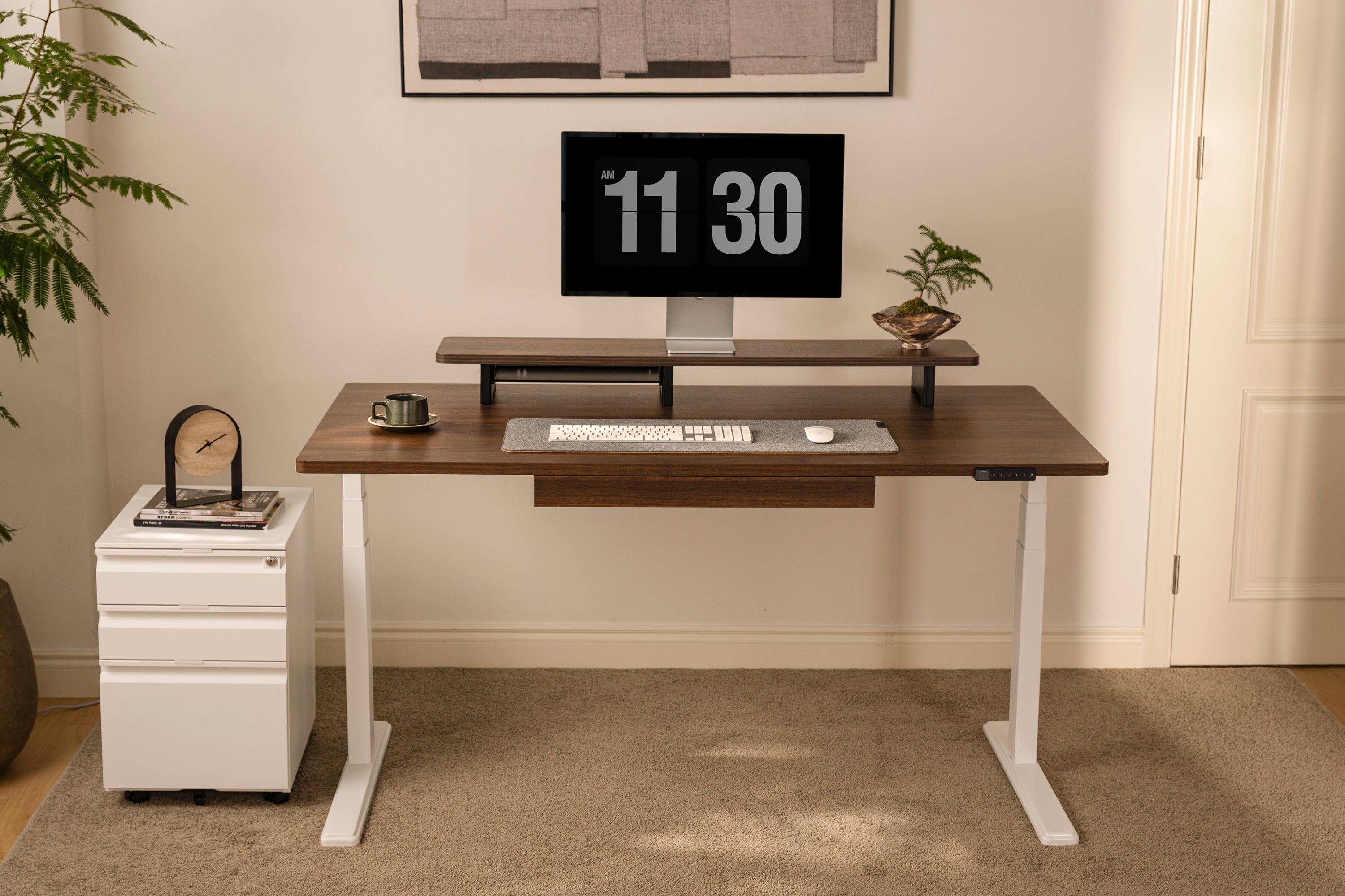 Best Height Adjustable Desk | Electric Adjustable Standing Desks